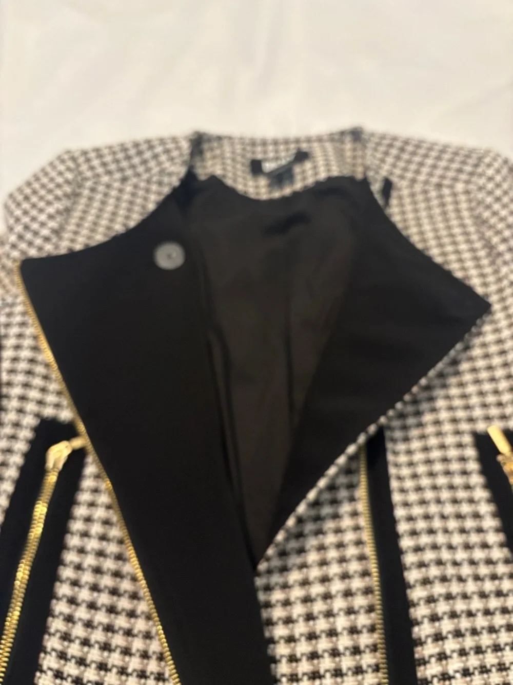 DKNY Black & White Houndstooth Tweed Moto Jacket SZ 16 gold-tone zippers NWT - Picture 10 of 11
